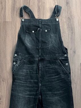 American Eagle overalls